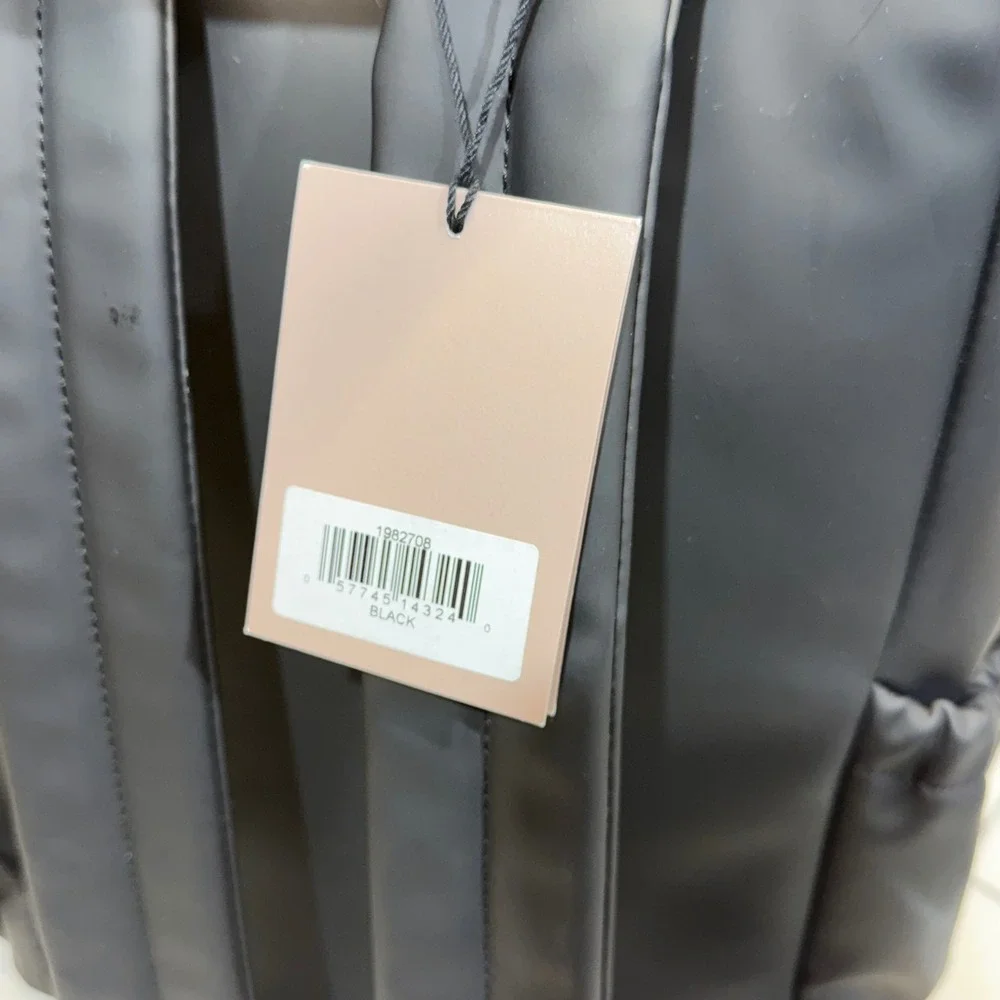 Hunter Original Topclip Backpack NWT One Size Black Rubberized Water Resistant‎